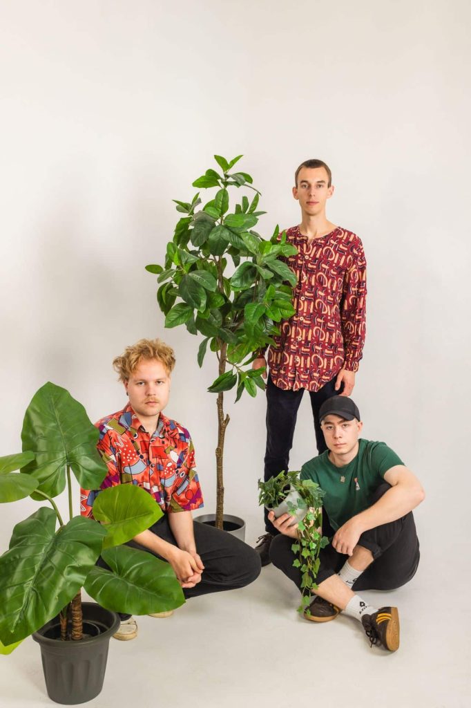 https://culture.ixelles.be/wp-content/uploads/2025/04/1745987414045-dd2c08bf332738ef0a1486b63a8ce2a9a359326d-682x1024.jpg